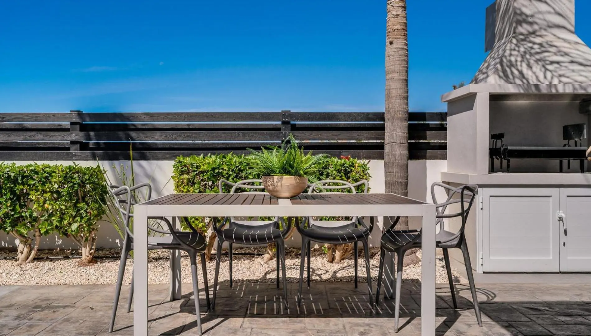 Casa Giovanni By Ezoria Villas Ayia Napa